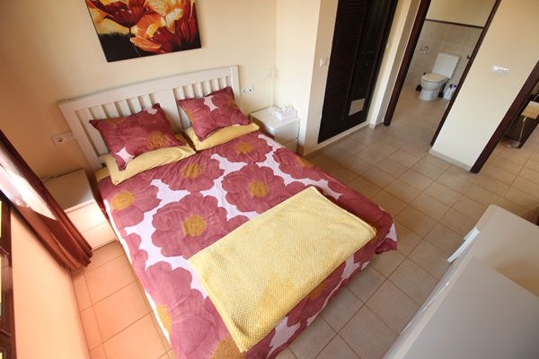 Image No.25-3 Bed Villa for sale