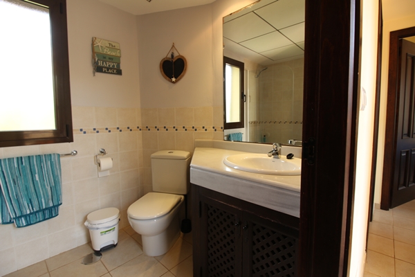 Image No.27-3 Bed Villa for sale