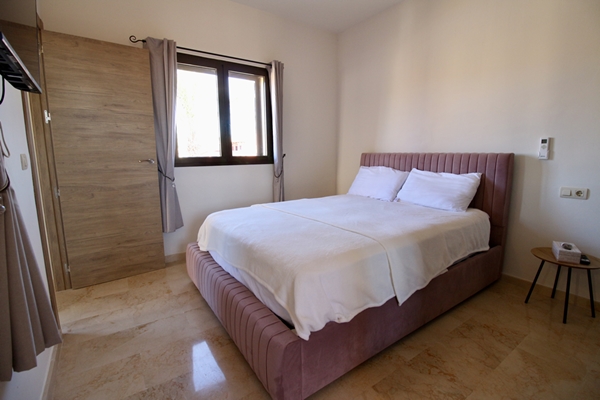 Image No.21-3 Bed Villa for sale