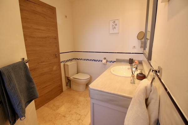 Image No.22-3 Bed Villa for sale