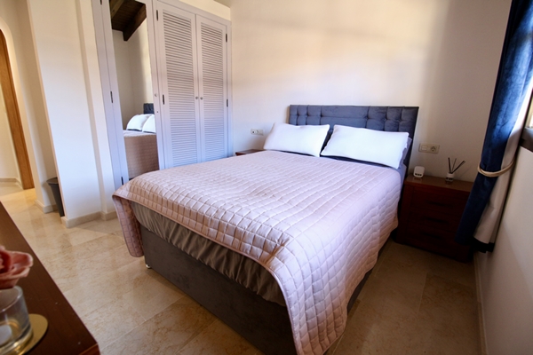 Image No.24-3 Bed Villa for sale