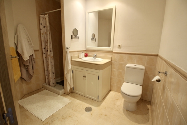 Image No.27-3 Bed Villa for sale