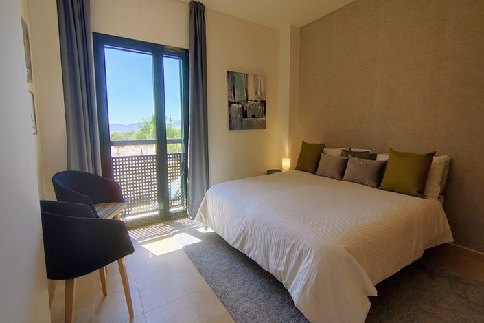 Image No.18-2 Bed Apartment for sale