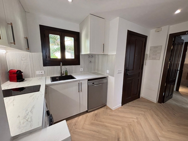 Image No.22-2 Bed Villa for sale