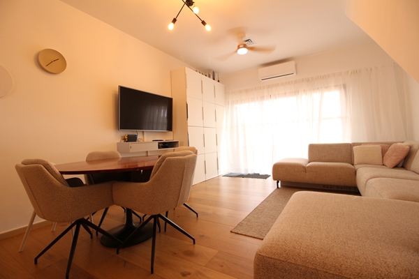 Image No.14-2 Bed Villa for sale