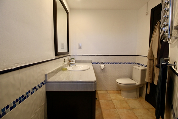 Image No.26-3 Bed Villa for sale