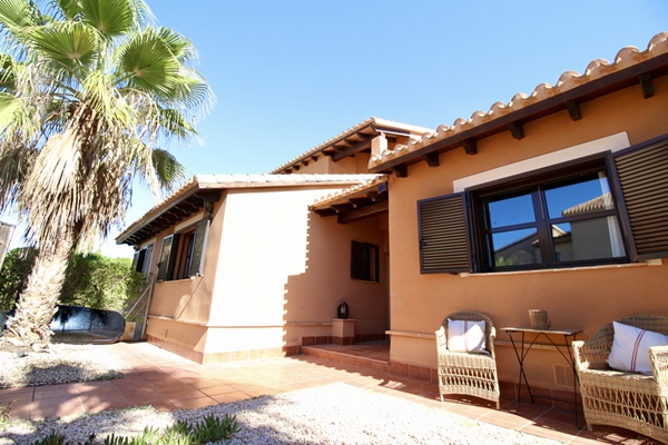 Image No.8-3 Bed Villa for sale