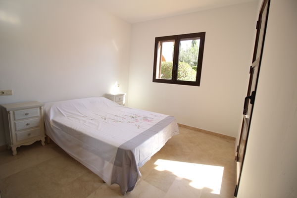 Image No.20-2 Bed Villa for sale