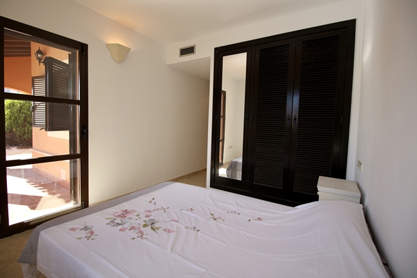 Image No.24-2 Bed Villa for sale