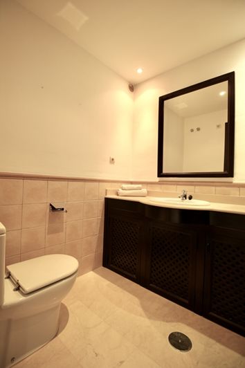 Image No.23-2 Bed Villa for sale