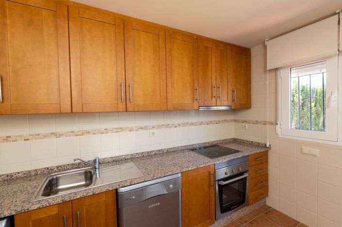 Image No.16-2 Bed Villa for sale