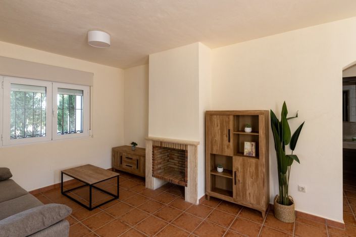 Image No.17-2 Bed Villa for sale