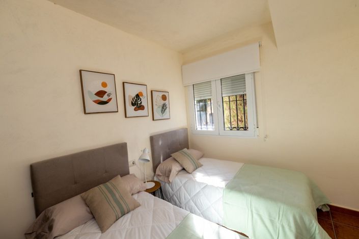 Image No.32-2 Bed Villa for sale