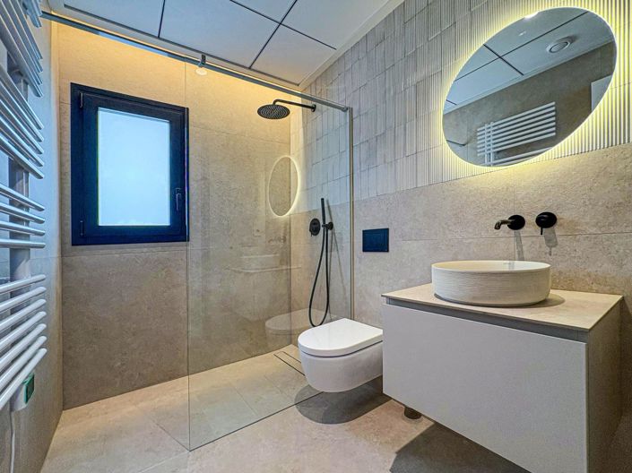 Image No.18-3 Bed Villa for sale