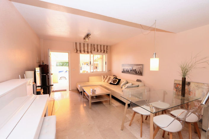 Image No.6-3 Bed Villa for sale