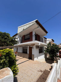 1-7980e48d732b6fc85c14b43b94d2aa54-215