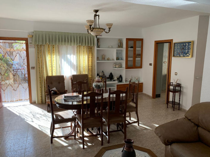 Image No.5-4 Bed Villa for sale