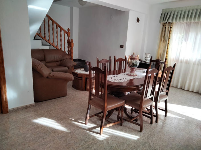 Image No.8-4 Bed Villa for sale