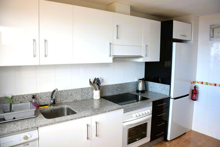 Image No.12-3 Bed Apartment for sale