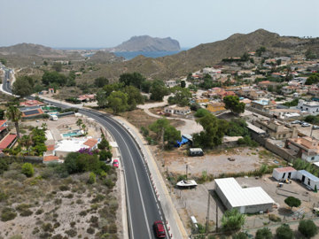 12-53013098fcab6c38b1379cd33298e050-28