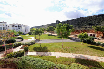 12-53013098fcab6c38b1379cd33298e050-45