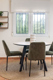 7-aa4cc561180b369757c0bb4af9886cd3-137