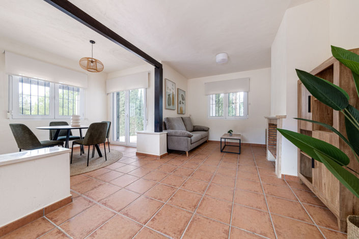 Image No.9-3 Bed Villa for sale