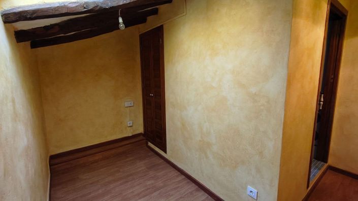 Image No.14-3 Bed House for sale