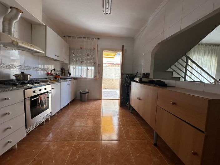 Image No.12-4 Bed Villa for sale