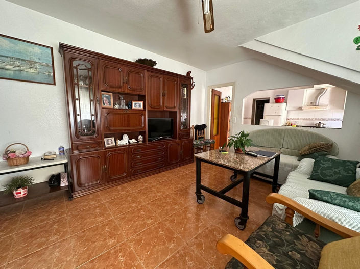 Image No.5-4 Bed House for sale