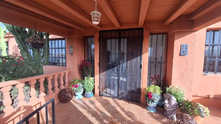 Image No.5-6 Bed Villa for sale