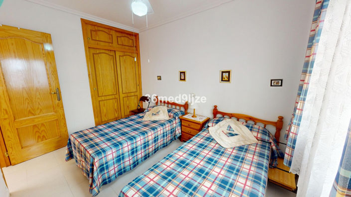 Image No.15-2 Bed Villa for sale