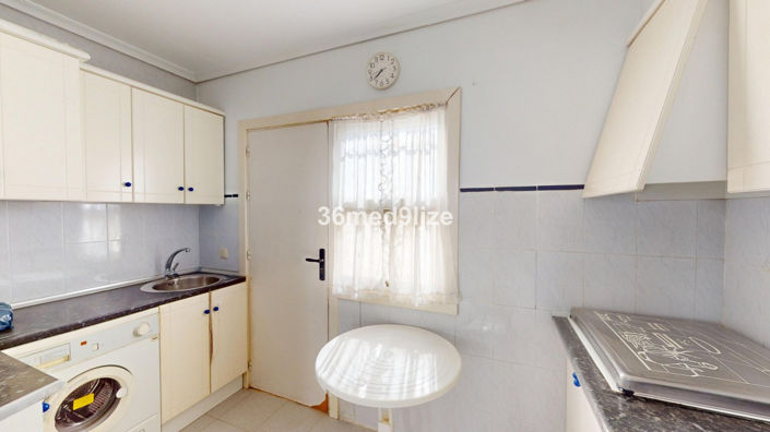 Image No.8-2 Bed Villa for sale