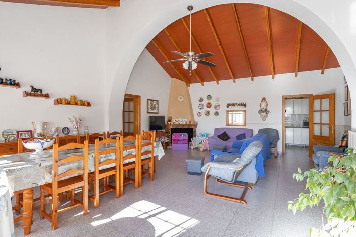 Image No.4-Villa de 4 chambres à vendre à Espagne