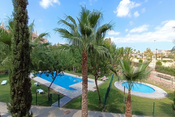 Image No.4-2 Bed Apartment for sale