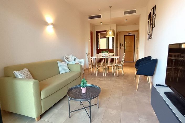 Image No.8-2 Bed Apartment for sale