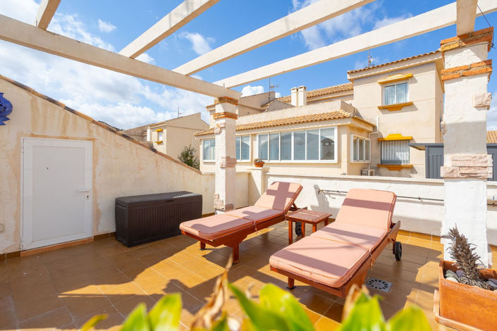 Image No.10-3 Bed Villa for sale