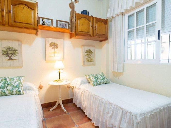 Image No.19-4 Bed Villa for sale