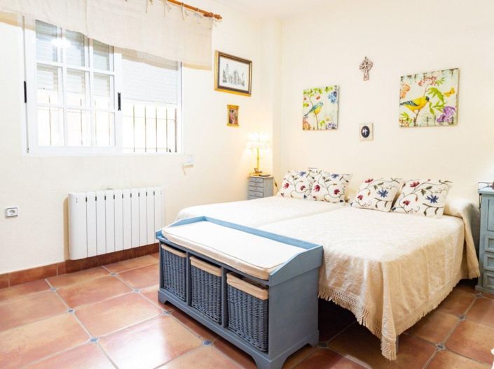 Image No.32-4 Bed Villa for sale