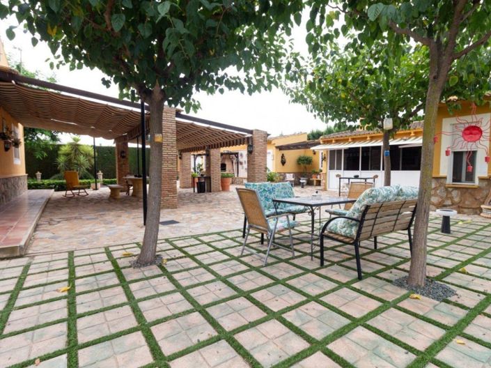 Image No.35-4 Bed Villa for sale