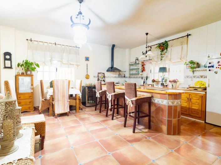 Image No.43-4 Bed Villa for sale