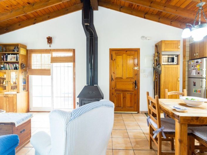 Image No.58-4 Bed Villa for sale