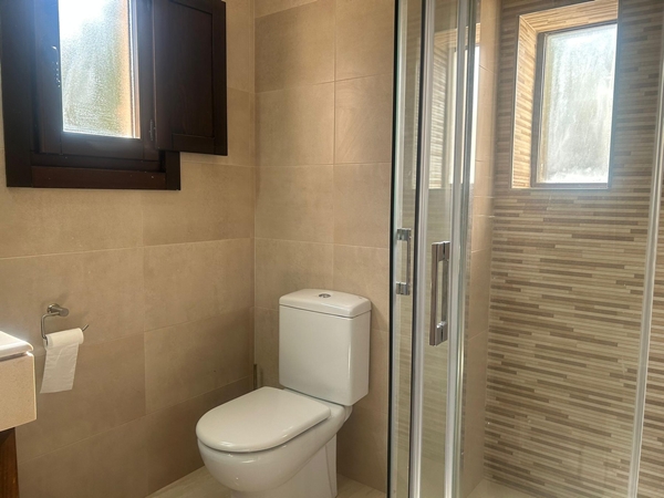 Image No.21-3 Bed Villa for sale