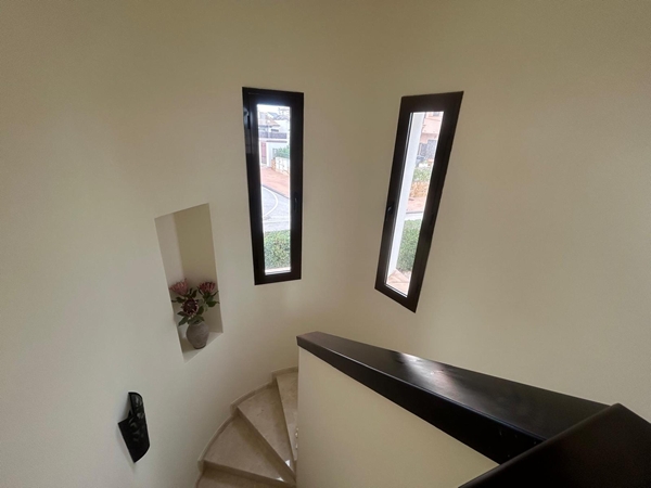 Image No.27-3 Bed Villa for sale