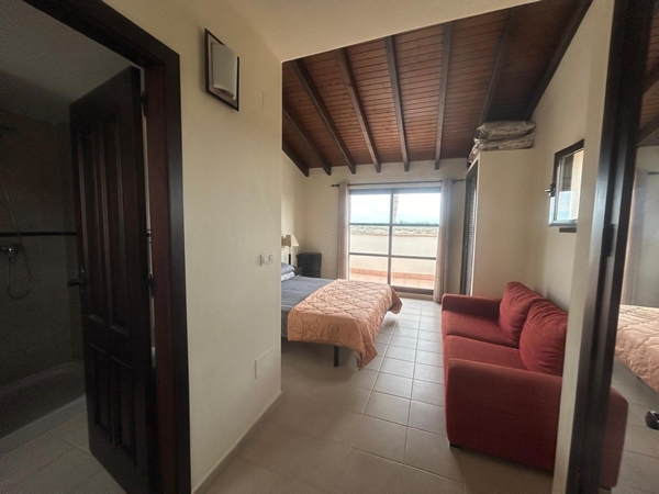 Image No.30-3 Bed Villa for sale