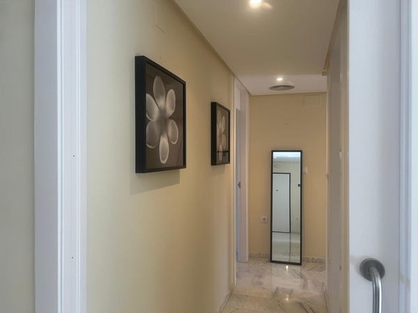 Image No.12-3 Bed Apartment for sale