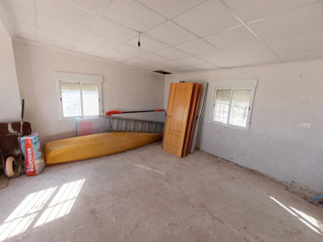 8-e64a9055bba3e77ac8aca3b893cdf826-42