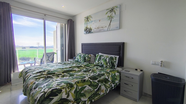 Image No.23-2 Bed Apartment for sale