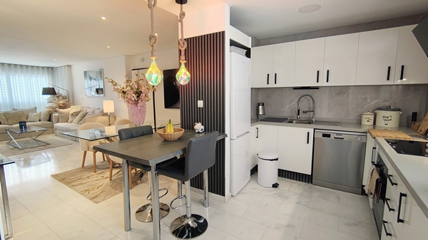 Image No.21-2 Bed Apartment for sale