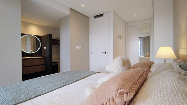 Image No.45-2 Bed Apartment for sale